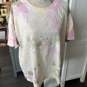Old Navy XXL Tye Dye oversized T-shirt Great Condition cream pink forest green